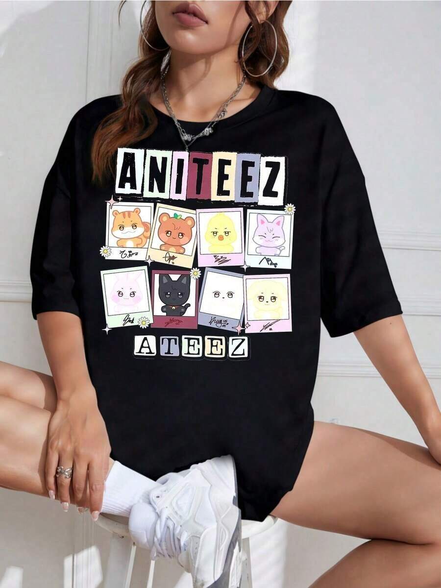 Camiseta Unisex con Estampado Chibi K-Pop, Cuello Redondo, Manga Corta, Diseño Oversized, Ideal para Fans - Negro - Ver 1