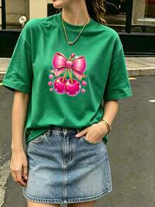 Women's Multicolor Short-Sleeve Crew Neck T-Shirt - "Sweet & Cool" Cherry And Bow Print - Versatile Summer Top - Pure Cotton Basic T-Shirt - "Sweet & Cool" Cherry And Bow Print - Casual, Modern, And Perfect For Everyday Wear - Loose Fit T-Shirt - Adorable Cherry And Bow Print - Ideal For Summer Outings - 綠色 - 查看 8