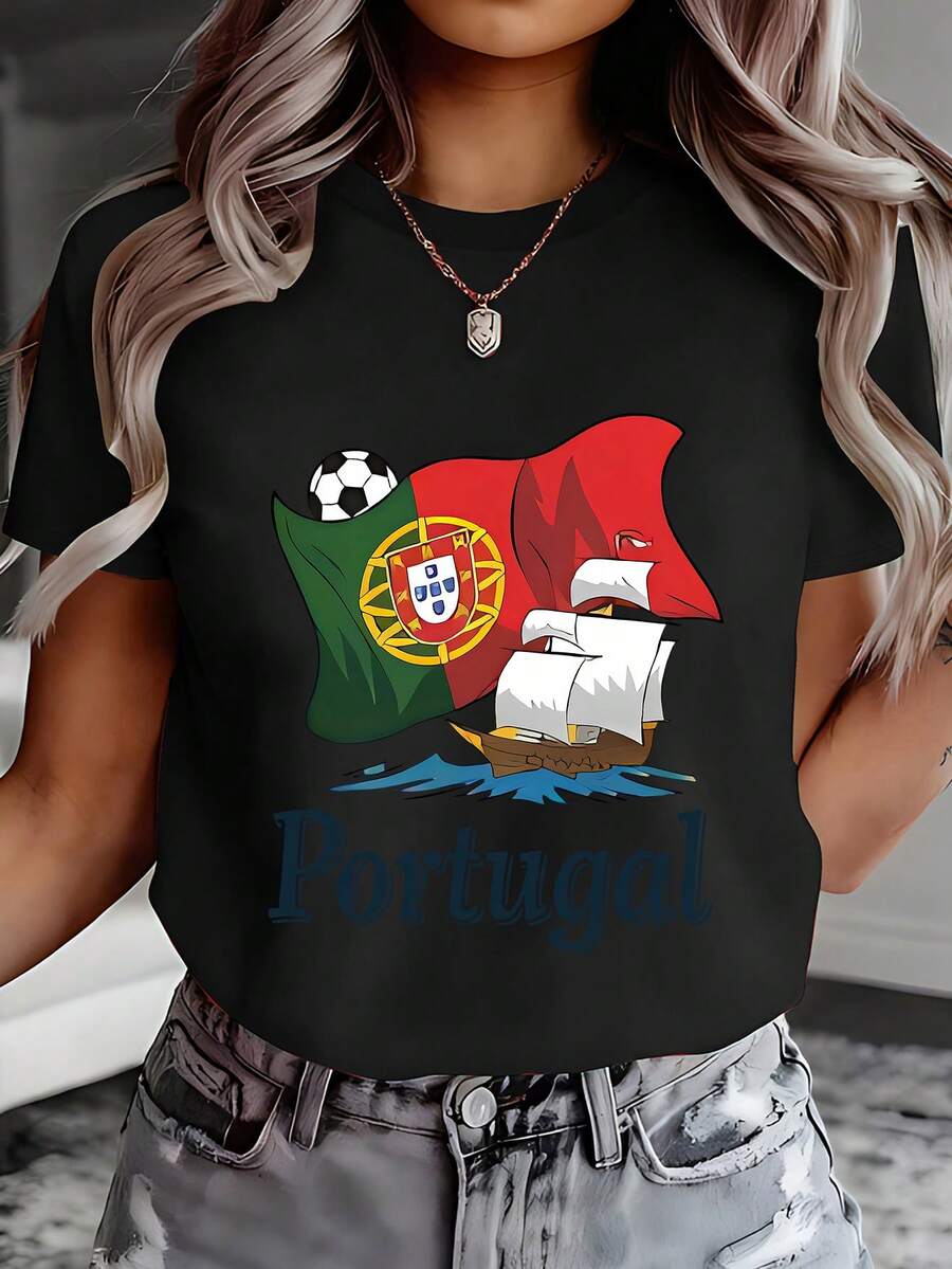 Women's Pure Cotton T-Shirt, Casual Loose Style, With Portuguese Football Theme Print Including Flag, Football And Boat, Black Background With Directional Print Of The Text "Portugal" In Blue, Casual Round Neck Sweatshirt For Spring/Summer, Short Sleeve T-Shirt, Comfortable Top For Women 11881. - 黑色 - 查看 1