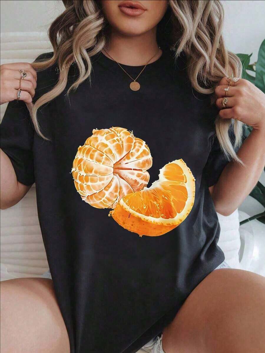 Cool T-Shirt With A Vintage Mandarin Orange Slice Print, A Casual Tee For Women, Suitable For All Seasons.
-WhiteFashion - 黑色 - 查看 1
