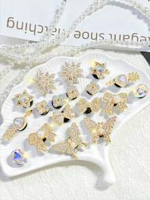 18颗银色/金色闪亮心形天使五芒星心形珠子，可爱银色/金色闪亮系列鞋饰，适用于女鞋、凉鞋、拖鞋，DIY装饰，是生日、派对、节日礼物的绝佳选择。 - 彩色 - 查看 5