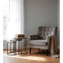 1 Set round nested tea tables, featuring nestable round coffee tables and sofa side tables. This Italian minimalist mother-and-child tea table allows free combination of different heights and flexible arrangement. in is bedroom, balcony and courtyard. The upper layer can hold water cups, scented candles and green plants, while the lower layer provides storage for books, remote controls and snacks. Space-saving and homeage for room and terraces and outdoor spaces. It is also a thoughtful gift choice for festivals, housewarming celebrations, Mother's Day and Father's Day. - 駝色 - 查看 7