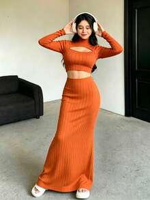 Elegant Sleeveless Maxi Dress, V-Neck, Cutout Design At The Chest, Pleated, Purple Color, New Spring/Summer Style, An Elegant Maxi Dress For Women - 珊瑚橙 - 查看 2