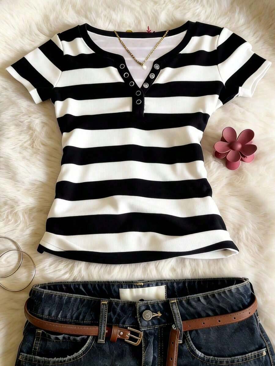 Camiseta de manga corta con dobladillo de encaje 2 en 1 para mujer - Multicolor 3 - Ver 1