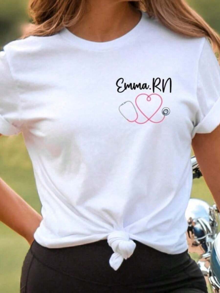 1 Personalized Licensed Nurse T-Shirt, Custom Name Nurse T-Shirt, Pocket RN Uniform, RN Graduation T-Shirt, New Nurse Uniform, Nurse Gift, Unisex Vintage Style Loose Cotton Short Sleeve BSN Nurse T-Shirt. Blouses. Casual Blouses For Women. - 白色 - 查看 1