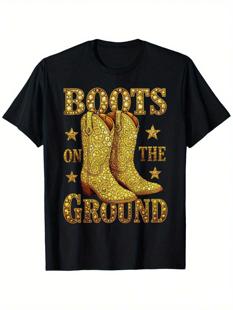 Camiseta Gráfica de Vaquera del Oeste "Boots On The Ground" - 100% Algodón, 180 g/m², Camiseta Negra con Diseño de Botas de Vaquero y Estrellas Brillantes, Corte Regular, Manga Corta, Cuello Redondo, Camiseta Casual para Hombres y Mujeres, Regalo para Halloween, Acción de Gracias, Navidad, San Valentín, Día del Padre, Día de la Madre - Negro - Ver 1