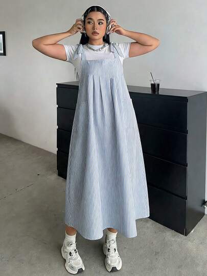 大码女式条纹双口袋休闲宽松吊带连衣裙 夏季优雅