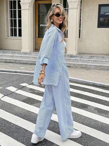 Conjunto de invierno para mujer que incluye blusas, camisa de manga enrollada de un solo botonadura y unicolor, y pantalones de pierna ancha.Conjunto de dos piezas de invierno con manga larga para mujer. - Azul y blanco - Ver 2
