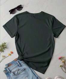 This 3-Piece Unisex Short-Sleeve Crew Neck T-Shirt Set, Designed By Y2K Artists In The Bababask Style, Is Made From 100% Pure Cotton. Casual And Versatile, They're Suitable For Streetwear, Everyday Wear, Camping, Concerts, Hip-Hop, Rock, And Rap Events, And Feature Celebrity-Inspired Designs. Ideal For Festivals, Fall, And Year-Round Wear. - 黑色 - 查看 2