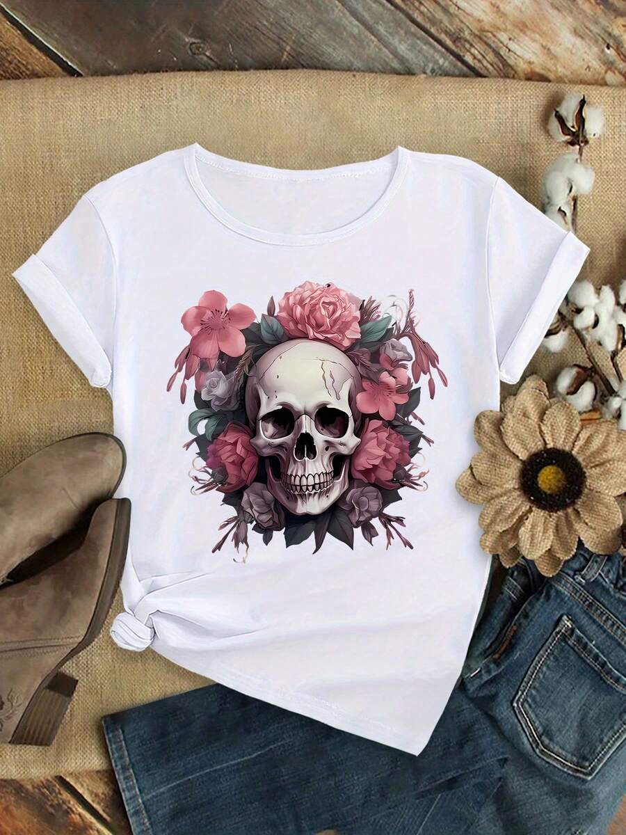[Plus Size Floral Top] Elegant Plus Size Women's Clothing - Soft, Stretchy, Machine Washable Top With Pink Skull And Flower Print, Loose Fit, Short Sleeves, Perfect For Parties - 白色 - 查看 1