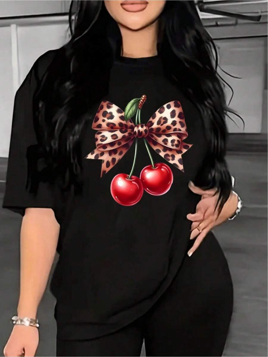 YOCASA Camiseta Casual de Verano para Mujer, con Cuello Redondo, Ajustada y Manga Corta, con Estampado de Pintura al Óleo, Floral, Corazón, Cereza y Patrones de Letras. Tejido Casual Simple, Estilo Deportivo, Ideal para Uso Diario y Citas de San Valentín. 1 pieza, 180G Pure Heavy, 95% Poliéster 5% Spandex. - Negro - Ver 1