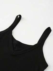 Top de tirantes corto de punto acanalado de unicolor minimalista para uso casual y diario de verano para mujeres - Negro - Ver 4