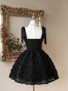 Elegante, romántico y de moda vestido de satén color café con hombros descubiertos y cola de sirena, con decoración floral 3D y volantes en el bajo, adecuado para fiestas de solteros, bodas, graduaciones, vacaciones, tardes de té y ocasiones formales - Negro - Ver 2