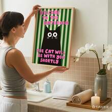1 pieza Arte de pared de baño con gato negro divertido "El gato estará contigo en breve" Impresión en lienzo|Decoración del hogar moderna con rayas verdes de dopamina para baño, dormitorio, sala de estar o inodoro, póster de gatito lindo, regalo para ella, sin marco, pergamino colgante de madera o enmarcado - patrón - Ver 3
