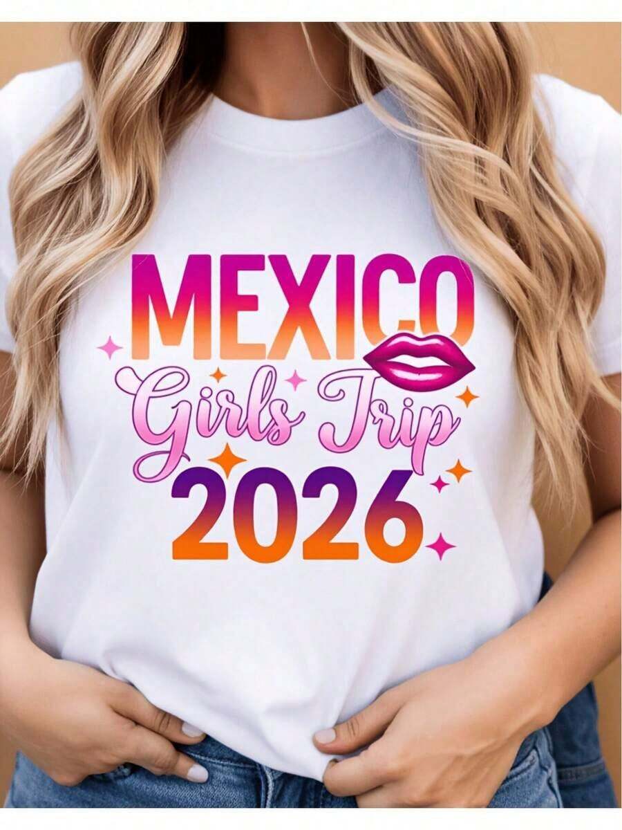 Camiseta de mujerCamiseta gráfica para mujer "Mexico Girls Trip 2026" con diseño de labios vibrantes y estrellas, de cuello redondo y manga corta, ideal para viajes y uso diario. Women'S T-shirt Casual Loose Design Loose Slightly Extended camisas de mujer blusa blusas para dama blusas casuales para damaCómoda y ligera - Blanco - Ver 1