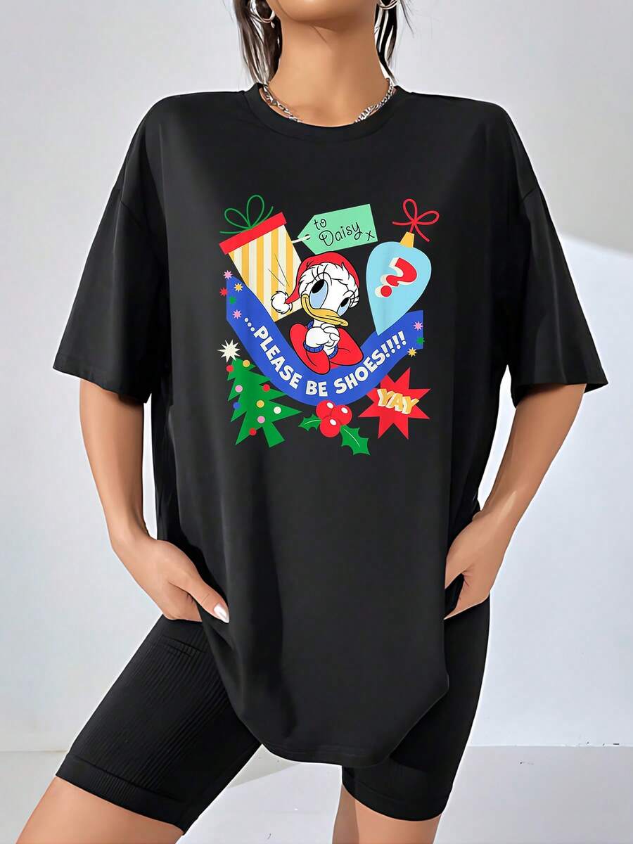 Estampado colorido con pato animado celebrando regalos de Navidad rodeado de árboles y cintas festivas que transmite alegría y espíritu navideño camiseta de mujer casual de manga corta cómoda y suave ideal para uso diario - Negro - Ver 1