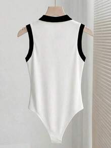body de punto blanco con cuello vuelto y media cremallera, body de mujer para primavera/verano, ideal para vacaciones y playa - Blanco y Negro - Ver 2