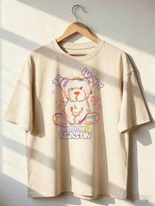 Camiseta con Oso de Peluche Estilo Grafiti y Texto "Be Happy",Camiseta de manga corta de moda para primavera y verano de 2026, hecha en México, 180 gramos. Estampado de dibujos animados, modelo de pareja, apta para uso interior o exterior. Cuello redondo, unisex, ideal para oficina y ocio. Paquete de una pieza. - APR-P631577SLNDXZGY498 - Ver 1