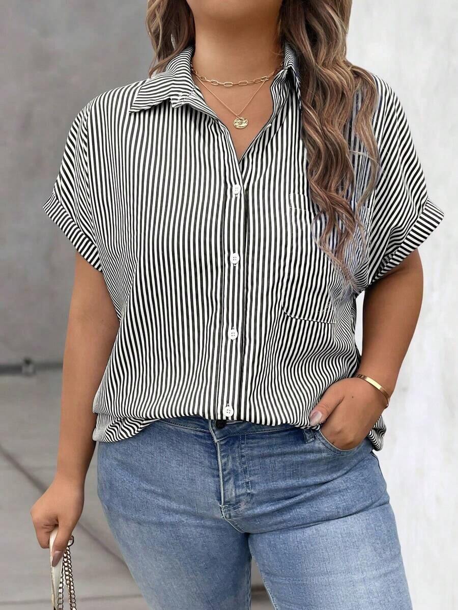 Vionelle Blusa casual de talla grande para mujer con estampado de rayas azul y blanco, de manga corta y abotonada, para el verano - Negro - Ver 1