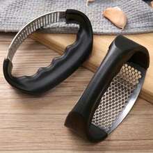 1 Set Stainless Steel Garlic Press, Professional Garlic Ginger Grater, Anti-Rust And Easy To Clean, Ergonomic Design, Lightweight Operation. Multipurpose Tool For Grinding Chili, Onion, Vegetables, Fruits And Spices, Suitable For Camping, Home, Hotel And Restaurant Use. Practical Gift For Valentine's Day, Easter, Ramadan And Weddings, Essential Kitchen Accessory For Chefs And Food Lovers. - Black - View 7