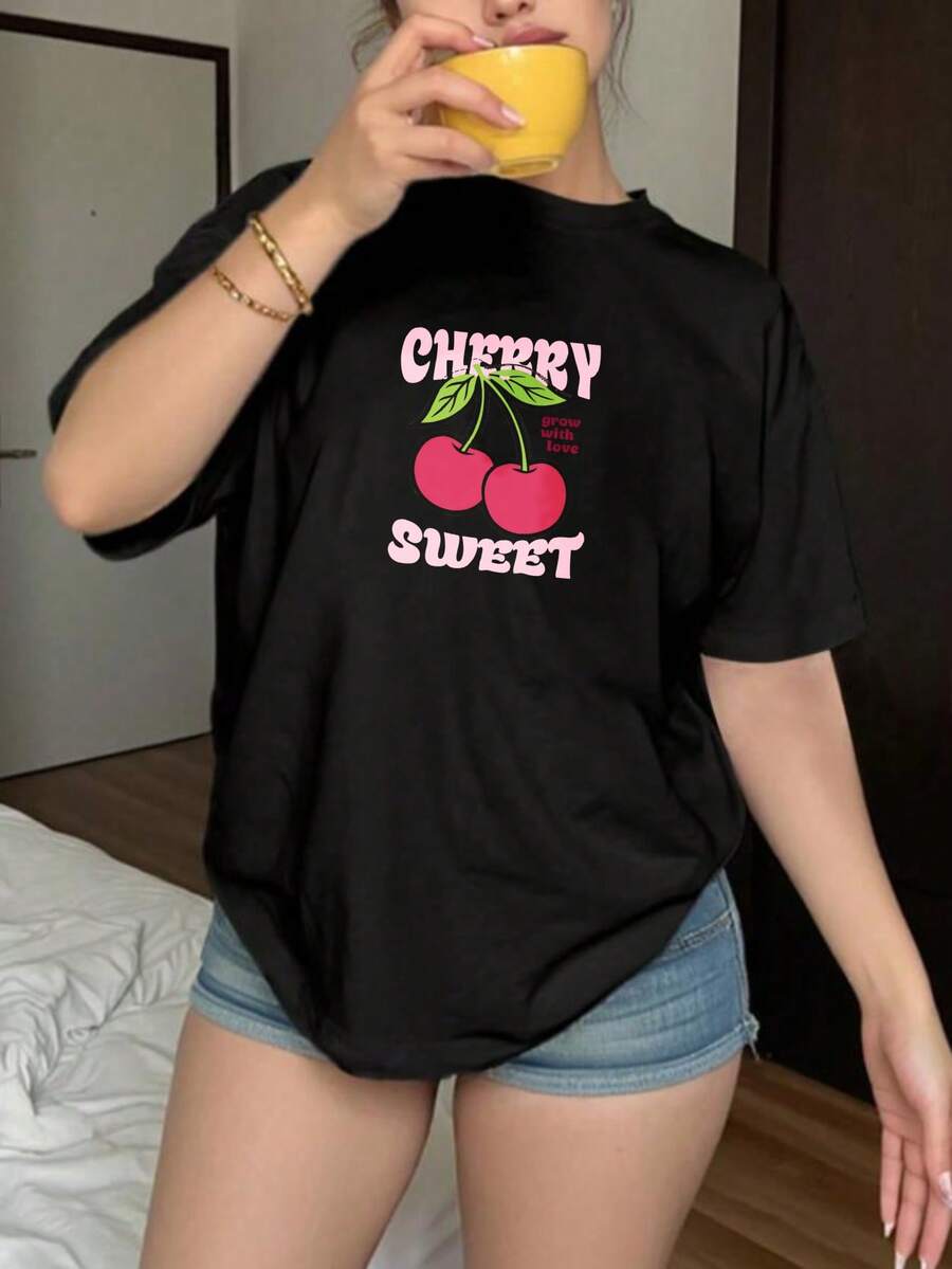 Short-Sleeved T-Shirt with Cherry Print And 'Cherry Sweet Grow with Love' Text for Casual Use-Vintage Street Style Unisex Loose Cotton Short Sleeve Crew Neck T-Shirtblusas para mujer. blusas.blusas casuales para dama. - Negro - Ver 1