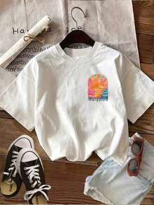 GiftPatrón estampado a doble cara [Impresión a doble cara] Nueva camiseta casual de primavera/verano para mujer con diseño de brisa marina y atardecer, camiseta de manga corta con cuello redondo - Camiseta unisex de algodón holgada de estilo vintage urbano con cuello redondo y manga corta. Suave - Blanco - Ver 4