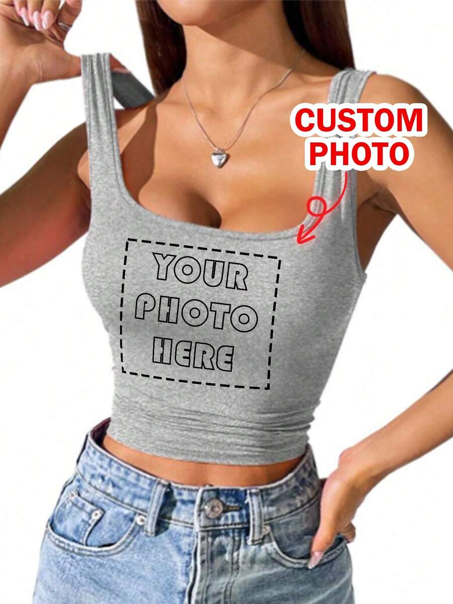 Áo tank top nữ nhún bèo. Áo croptop nữ tùy chỉnh – Thêm thiết kế/hình ảnh của bạn (Logo/Họa tiết/Ảnh thú cưng/Ảnh gia đình, v.v.). Một món quà độc đáo, cá nhân hóa. Với phần nhún bèo co giãn ở cả hai bên, chiếc áo này là món quà hoàn hảo dành cho bạn gái, trang phục lý tưởng cho các buổi hẹn hò của cặp đôi, và phù hợp cho các dịp kỷ niệm, sinh nhật, ngày lễ và các dịp đặc biệt khác. Áo tank top tùy chỉnh | Áo nữ mùa xuân & hè cá nhân hóa | In ấn tùy chỉnh | Trang phục nữ. - Màu Xám nhạt - Xem 1