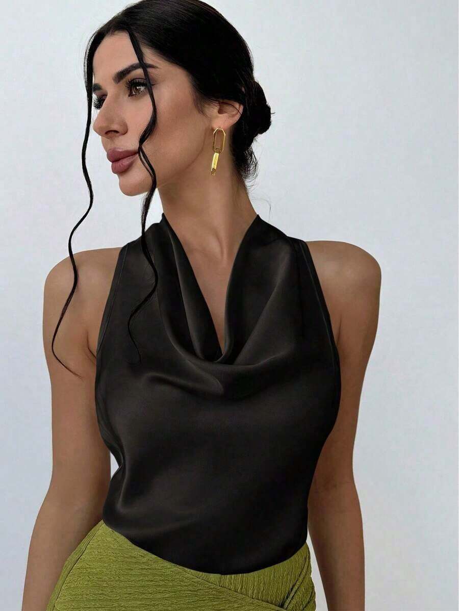 Blusa de mujer simple y elegante en tono albaricoque con cuello en V y corbata en la cintura. - Negro - Ver 1