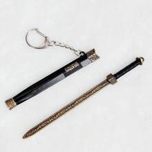 1 pieza Mini llavero de espada retro, colgante de modelo de espada antigua de aleación, regalo coleccionable creativo, decoración de mochila para estudiantes - Multicolor - Ver 6