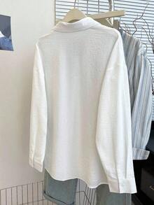 Camisa de manga larga holgada con estampado minimalista para mujer - Blanco - Ver 2