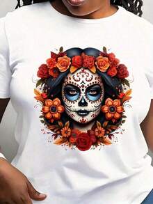 Solt Cotton T-Shirt With Mexican Skull Print For Summer. Cotton T-Shirt With Mexican Skull Print For Summer. Women's T-Shirt With Day Of The Dead Sugar Skull And Floral Wreath, Casual Crew Neck And Short Sleeves, With Vibrant Orange And Red Flowers, Fun Graphic Design Inspired By The Mexican Day Of The Dead Tradition, Suitable For Summer, Party Wear, Perfect As A Birthday Gift, For Wearing In All Seasons. - 白色的 - 查看 1