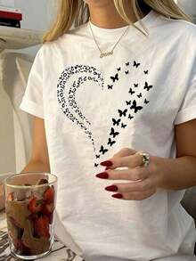 Camiseta Oversize con Estampado de Corazón de Estampado Animal y Mariposas, Estilo Y2K Aesthetic Cool Girl, Top Casual de Verano con Diseño Romántico y Creativo, Camiseta de Algodón para Amantes de la Moda Dulce y Creativa, Uso Diario y Salidas, Estilo Único para Hombres y Mujeres - Blanco - Ver 7
