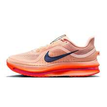 Giày chạy bộ cổ thấp Nike Pegasus Premium Versatile Comfort dành cho nam, màu hồng. - Hồng - Xem 5