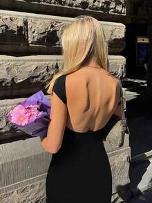 2026 Summer Fashion  Round Neck Short Sleeve Backless Slim Dress - Black (in Stock) - View 1