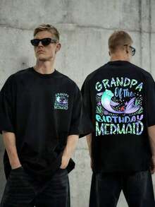 GiftCola de sirena rodeada de estrellas de mar y conchas que simboliza la conexión mágica con el océano y la celebración de momentos especiales camiseta de hombre 100% algodón impresión doble caraSoft - Negro - Ver 6