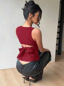 Blusa sin mangas con cuello redondo y lazo en la espalda, para uso casual y de oficina, en color negro con lunares rosas y marrones - Rojo - Ver 4
