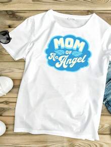 Camiseta conmemorativa "Mamá de un ángel", estampado de alas de ángel. Camiseta unisex de algodón puro de 220 g. Peso ideal para todas las estaciones, apta tanto para hombres como para mujeres. Tejido duradero de alta calidad, suave al tacto y de larga duración. Transpirable. Adecuada para la primavera y el verano, vacaciones, Día de la Madre y Día de la Independencia. - Blanco - Ver 1