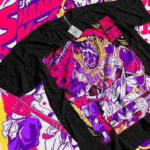 Len Tao Shaman King Amidamaru Yoh Asakura Anime Manga T-Shirt. Available In Various Sizes. This Short-Sleeved 220G Pure Cotton T-Shirt Is Suitable For Men And Women. The Thick Fabric Is Wrinkle-Resistant And Won't Easily Lose Its Shape. Its Simple Yet Versatile Style Is Lightweight And Breathable, Making It Perfect For Work, Travel, Camping, Shopping, And Everyday Wear. - 黑色 - 查看 1