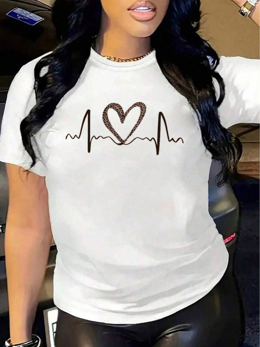 YOCASA Camiseta informal de verano para mujer, de cuello redondo, ajustada y manga corta, con estampado de pintura al óleo, floral, de corazones, de cerezas y de letras. Tejido informal sencillo, estilo deportivo, ideal para el día a día y para una cita de San Valentín. - Blanco - Ver 1