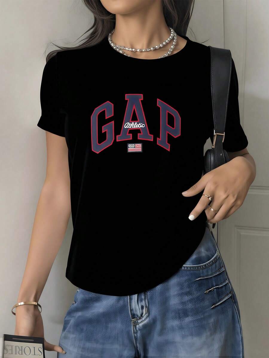 Graphic Message With Large Letters Representing Sporty Energy And Free Spirit Accompanied By A Small Patriotic Symbol In The Center Conveying Strength And Confidence. Modern And Casual Women's T-Shirt For Everyday Use - 黑色 - 查看 1