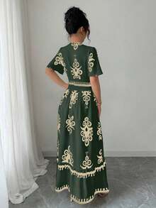 Vestido largo con mangas cortas, cintura fruncida y cinturón con estampado floral para mujeres - Multicolor 3 - Ver 2