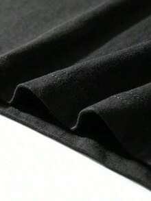 1 pieza de camisetas unisex de cuello redondo y manga corta de 200g diseñadas por artistas Y2K en el estilo Bababask, hechas de 100% algodón puro. Son casuales y versátiles, adecuados para ropa de calle, salidas diarias, campamentos, conciertos, eventos de hip-hop, rock y rap, con patrones de celebridades. Ideal para festivales, otoño y uso durante todo el año. - Negro - Ver 4