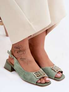 Sandales élégantes pour femmes D&A CE61-3127  naturel, avec un talon bloc bas stable, une semelle intérieure  confortable et une bride réglable avec un détail décoratif vert marron - Vert - Voir 6
