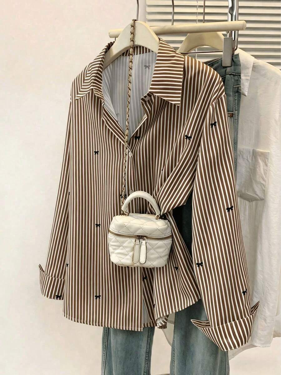 Camisa de manga larga con estampado a rayas y lazo, con botones delanteros, cuello de camisa, top casual, adecuado para primavera, otoño e invierno en color rosa - Café integral - Ver 1