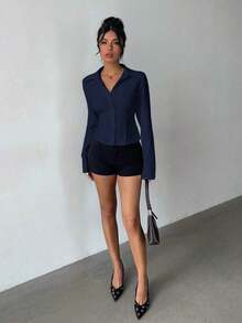 AYYAloruh Camisa de mujer de manga corta con pliegues en la cintura, de color blanco sólido y elegante, versátil, adecuada para ir al trabajo, uso diario, primavera/veranoAYY - Azul marino - Ver 8