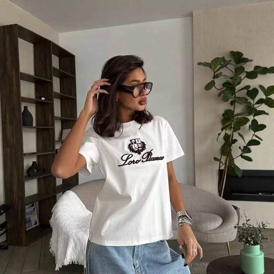 Camiseta de Verano Versátil de Cuello Redondo y Manga Corta con Estampado de Letras, Nueva Ropa Casual con Diseño Elegante, Jersey para Mujer, al por Mayor. - Blanco - Ver 1