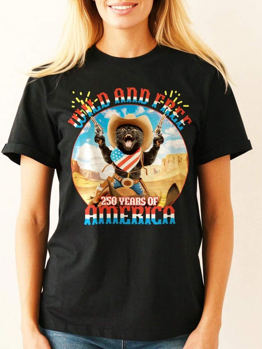 Denim T-Shirt With A Wild And Free Cat Print, Vintage American Patriotic Tee, Independence Day Tee. Unisex 220g Pure Cotton T-Shirt, Ideal Weight For All Seasons, Suitable For Both Men And Women. Durable, High-Quality Fabric, Soft To The Touch And Long-Lasting. Breathable T-Shirt. Suitable For Spring And Summer, Holidays, Mother's Day, And Independence Day. - 黑色 - 查看 1