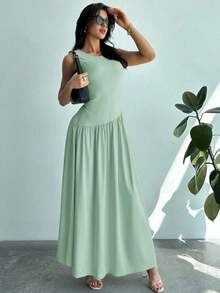 Vestido largo de mujer sin mangas, cuello redondo, cintura fruncida, unicolor, estilo minimalista - Verde - Ver 1