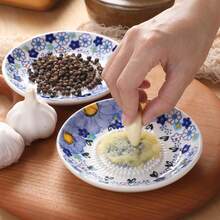 4pcs Ceramic Food Grinder, Daisy Garlic Press, Ginger Garlic Paste Maker, Vegetable Masher, Manual Grinder For Ginger, Garlic, Cheese And Vegetables, Suitable For Baby Food, Creative Design With Triangle Grinding Teeth For Quick Paste - Multicolor - View 10