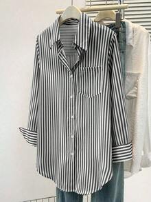 Camisa de manga larga a rayas clásica para mujer, con cuello, diseño de botones delanteros, decoración de bolsillo, adecuada para oficina y uso casual en primavera, verano, otoño e invierno - Negro - Ver 4